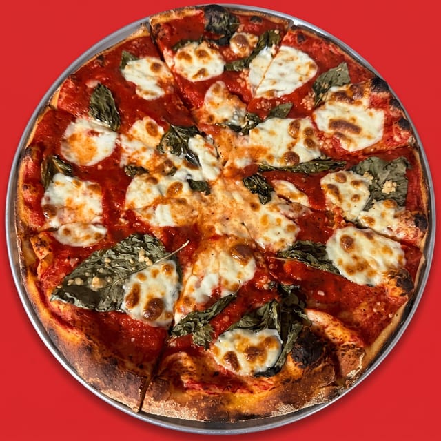 16' Lg Margherita Pizza.